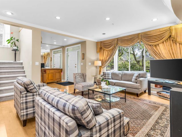 3263-w-14th-avenue-kitsilano-vancouver-west-03 at 3263 W 14th Avenue, Kitsilano, Vancouver West