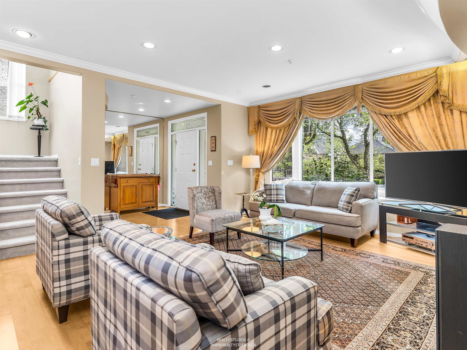 3263-w-14th-avenue-kitsilano-vancouver-west-03 at 3263 W 14th Avenue, Kitsilano, Vancouver West