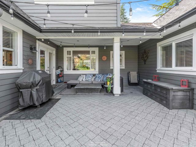938-beaumont-drive-edgemont-north-vancouver-15 at 938 Beaumont Drive, Edgemont, North Vancouver