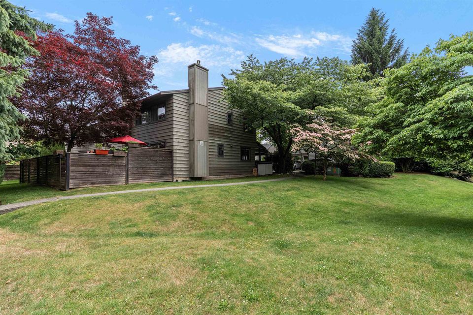 39 - 1910 Cedar Village Crescent0