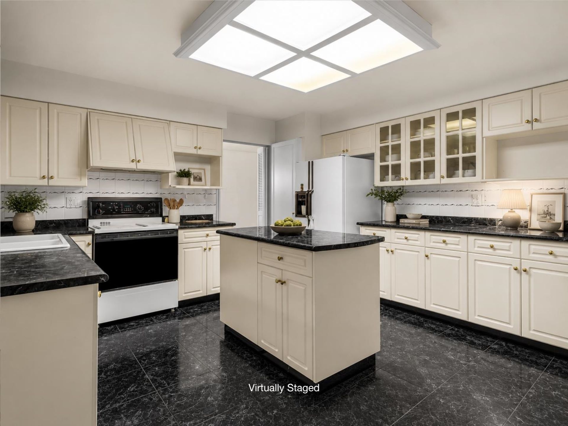 2599-masefield-road-lynn-valley-north-vancouver-05 at 2599 Masefield Road, Lynn Valley, North Vancouver