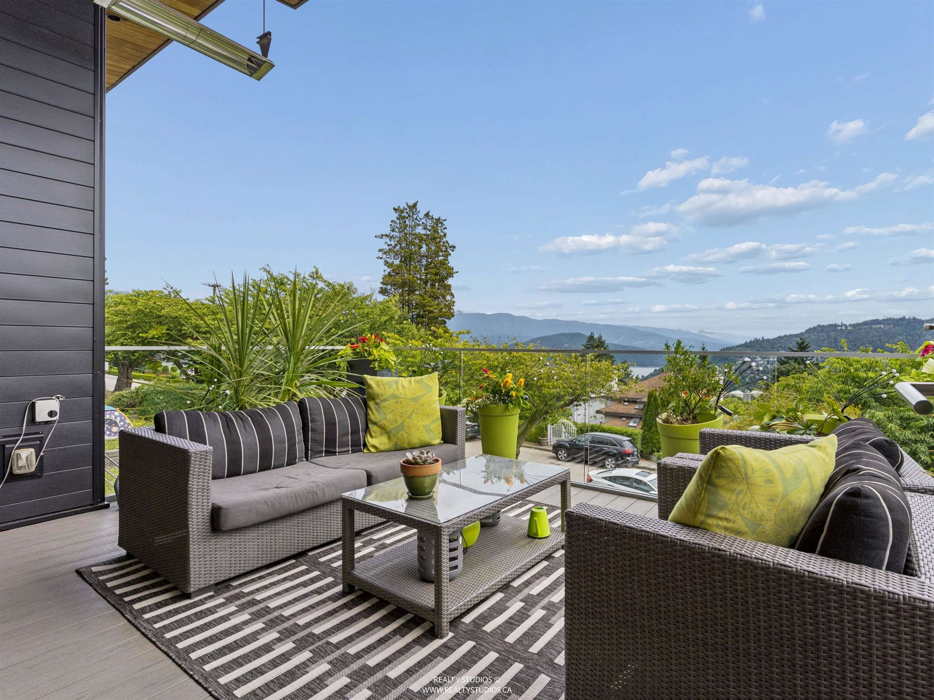 23-ellesmere-avenue-capitol-hill-bn-burnaby-north-03 at 23 Ellesmere Avenue, Capitol Hill BN, Burnaby North