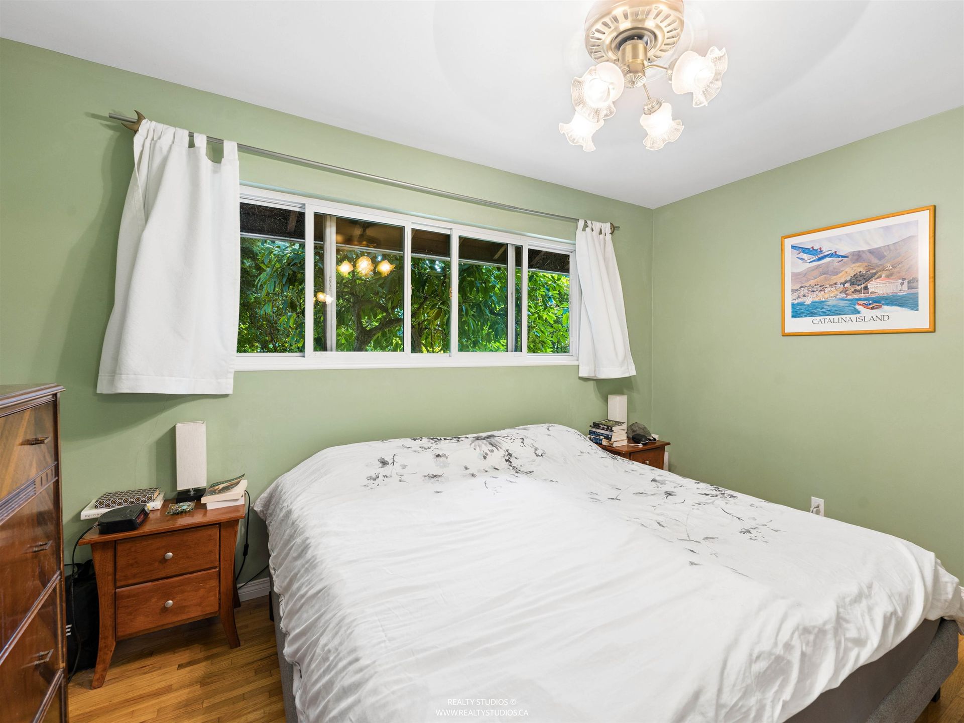 1525-avonlynn-crescent-westlynn-north-vancouver-13 at 1525 Avonlynn Crescent, Westlynn, North Vancouver