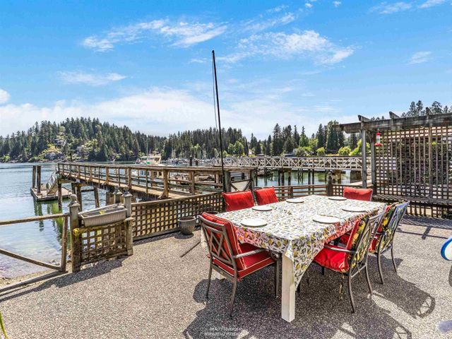 2558-panorama-drive-deep-cove-north-vancouver-04 at 2558 Panorama Drive, Deep Cove, North Vancouver