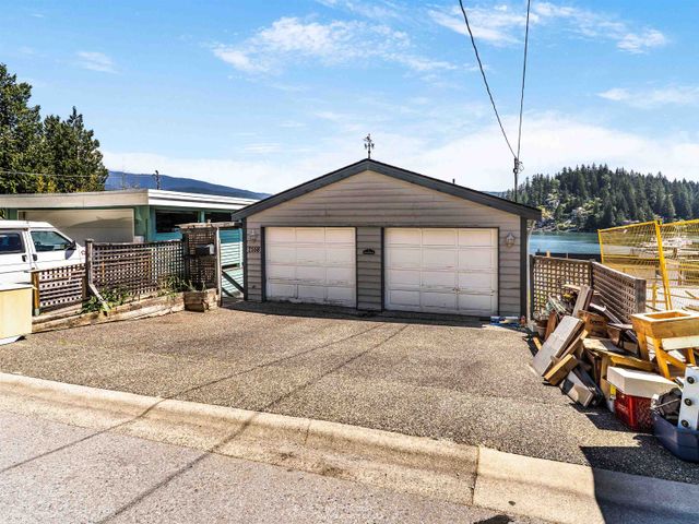 2558-panorama-drive-deep-cove-north-vancouver-16 at 2558 Panorama Drive, Deep Cove, North Vancouver