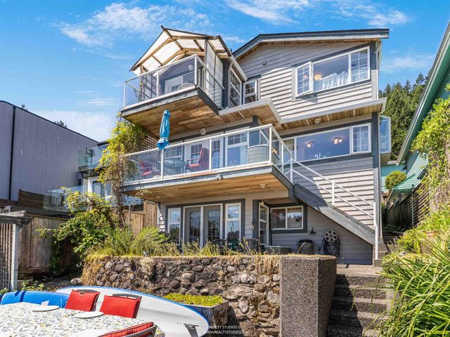 2558-panorama-drive-deep-cove-north-vancouver-21 at 2558 Panorama Drive, Deep Cove, North Vancouver