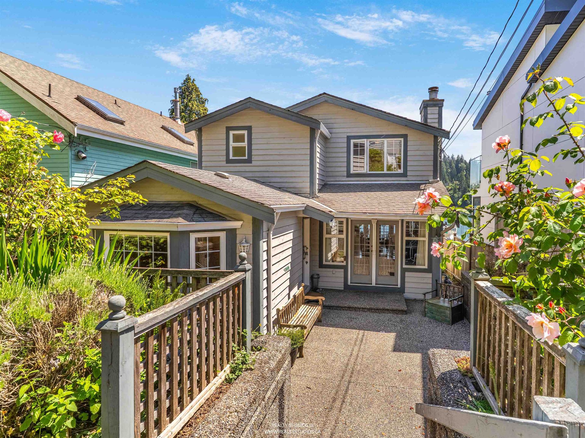 2558-panorama-drive-deep-cove-north-vancouver-19 at 2558 Panorama Drive, Deep Cove, North Vancouver