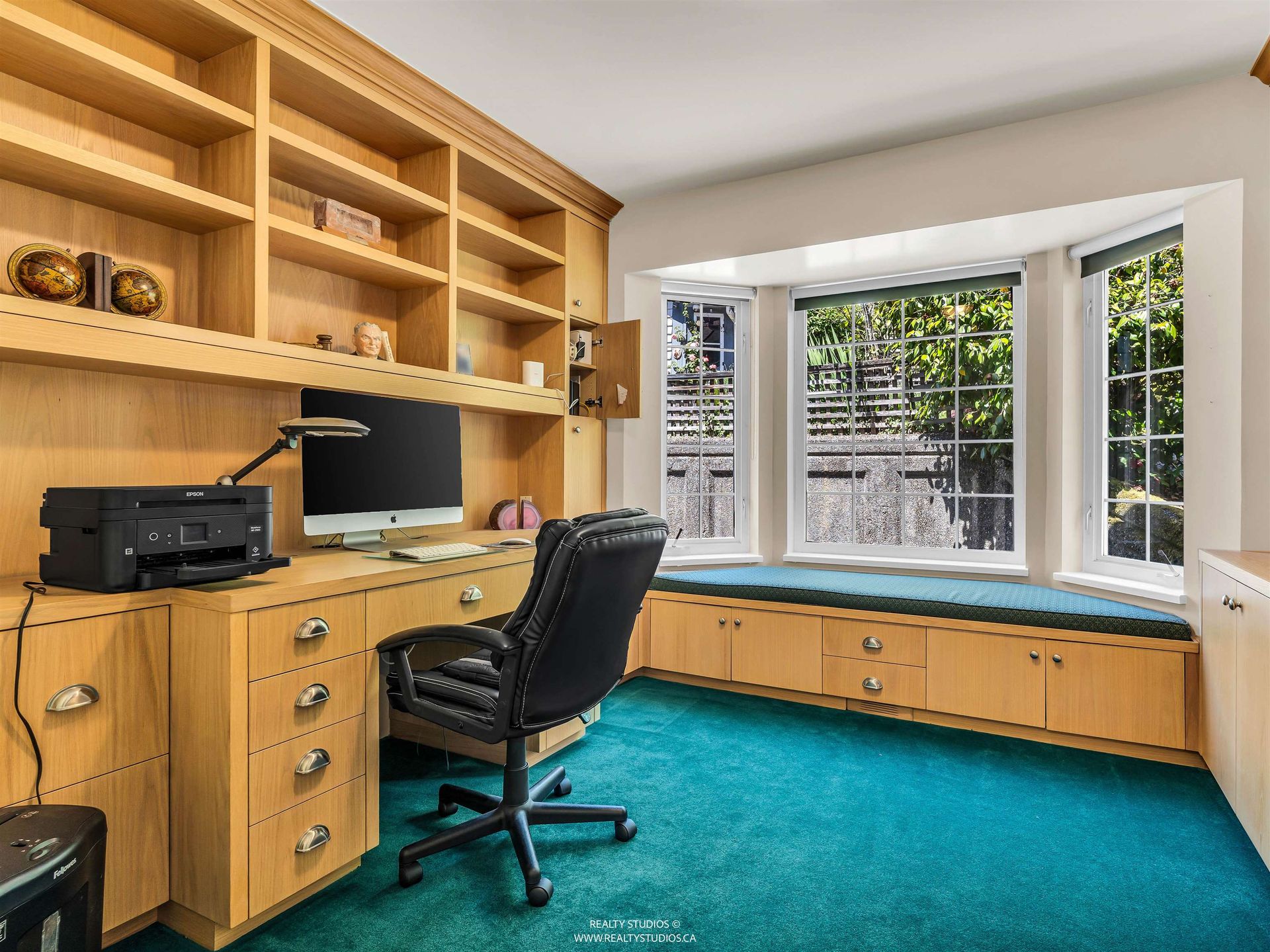 2558-panorama-drive-deep-cove-north-vancouver-33 at 2558 Panorama Drive, Deep Cove, North Vancouver