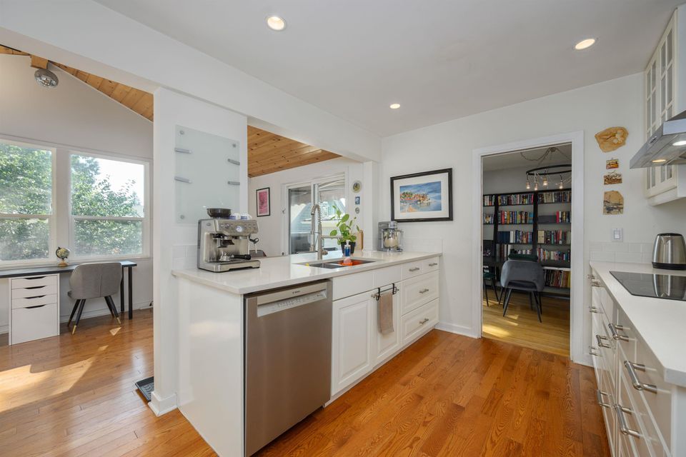 3342 Fromme Road3