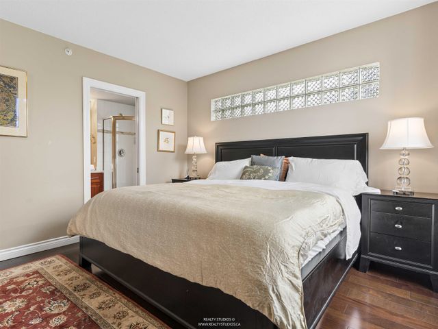 588-16th-street-ambleside-west-vancouver-27 at 603 - 588 16th Street, Ambleside, West Vancouver