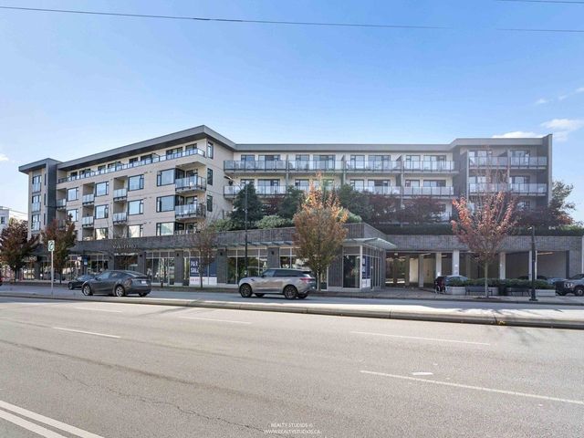 725-marine-drive-harbourside-north-vancouver-30 at 313 - 725 Marine Drive, Harbourside, North Vancouver