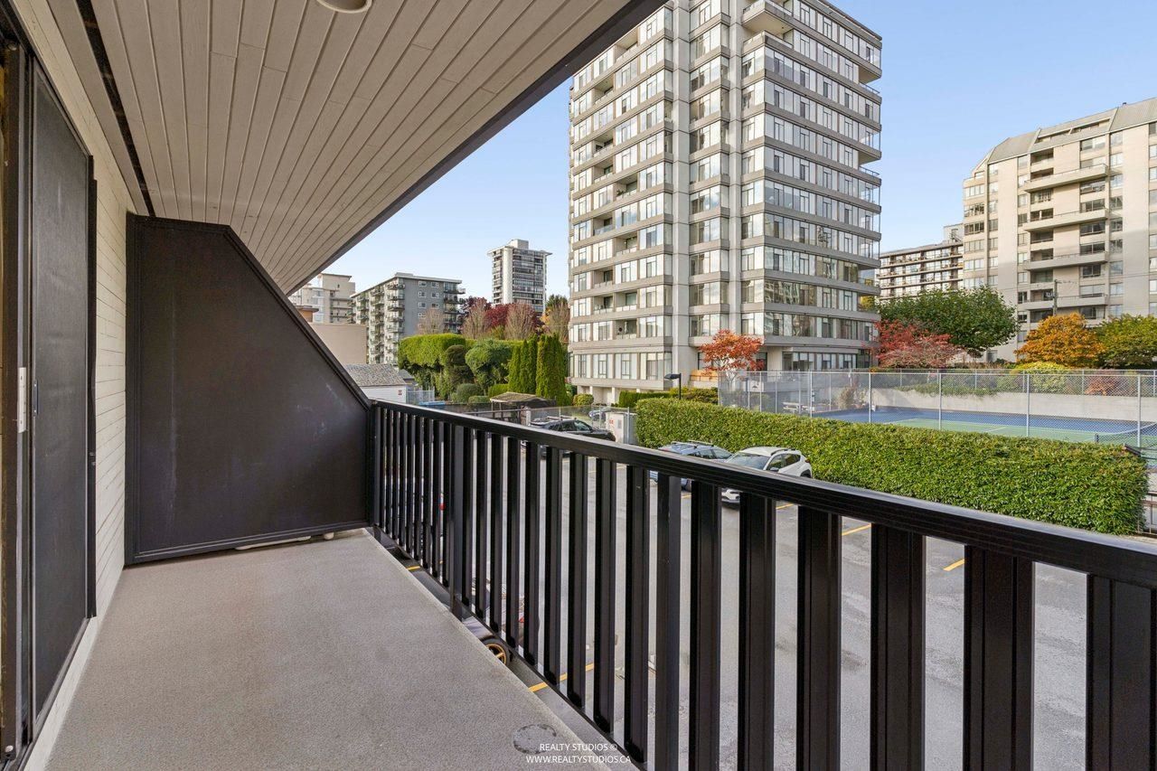 1459-clyde-avenue-ambleside-west-vancouver-13 at 1459 Clyde Avenue, Ambleside, West Vancouver