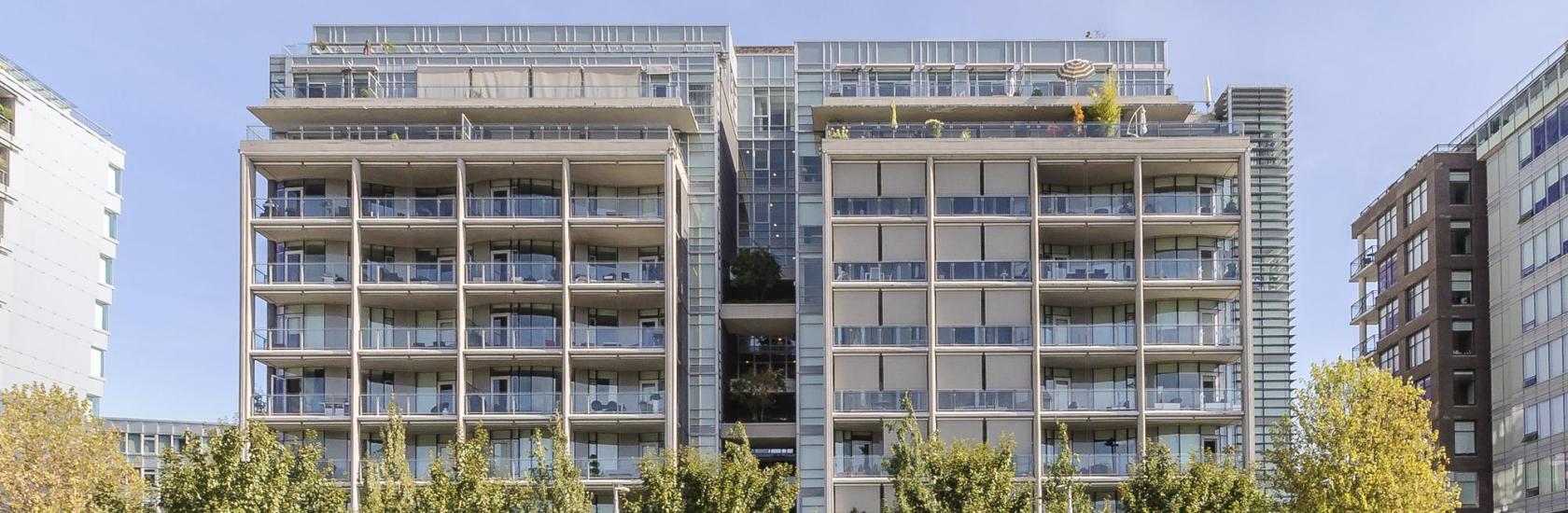 1616 Columbia Street