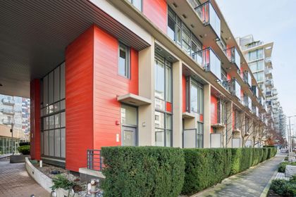 62-w-1st-avenue-false-creek-vancouver-west-02 at 62 W 1st Avenue, Olympic Village (False Creek), Vancouver West