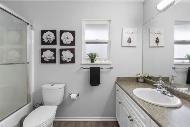 34795-1st-avenue-poplar-abbotsford-21 at 34795 1st Avenue, Poplar, Abbotsford