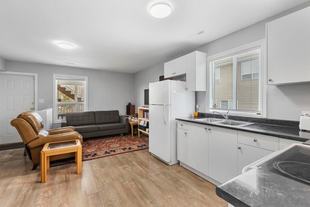 34795-1st-avenue-poplar-abbotsford-24 at 34795 1st Avenue, Poplar, Abbotsford