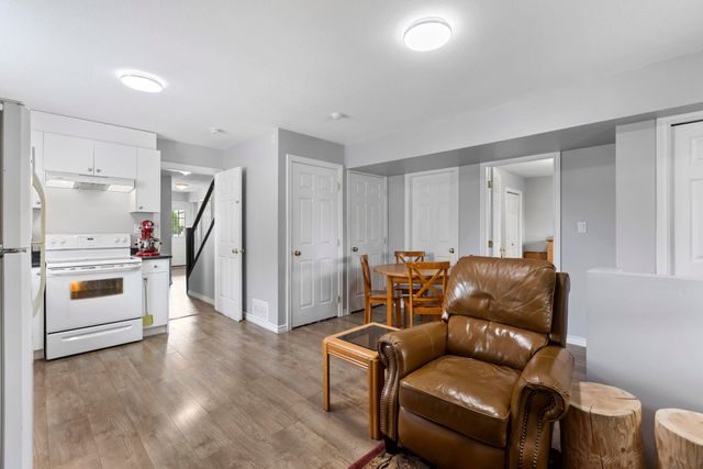 34795-1st-avenue-poplar-abbotsford-26 at 34795 1st Avenue, Poplar, Abbotsford