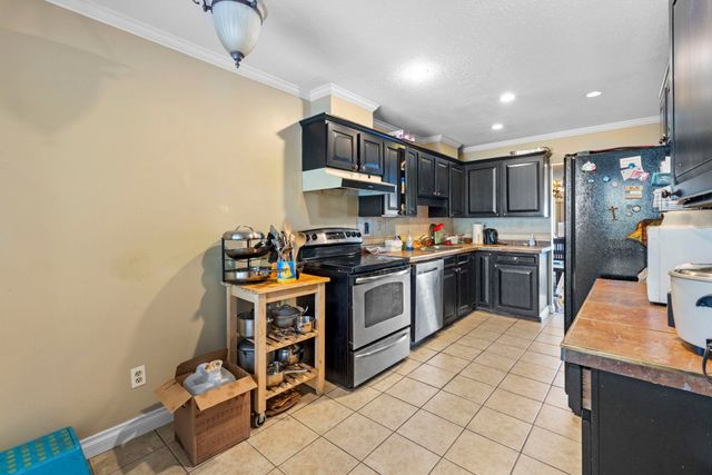 945-delestre-avenue-maillardville-coquitlam-11 at 945 Delestre Avenue, Maillardville, Coquitlam