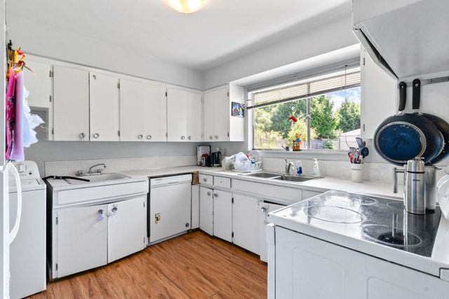 11462-94a-avenue-annieville-n-delta-10 at 11462 94a Avenue, Annieville, N. Delta