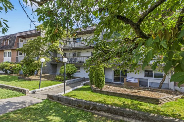 33850-fern-street-central-abbotsford-abbotsford-02 at 102 - 33850 Fern Street, Central Abbotsford, Abbotsford