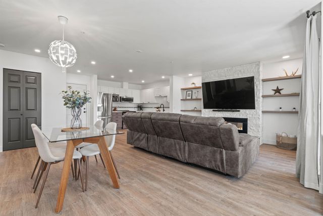 45745-princess-avenue-chilliwack-proper-west-chilliwack-09 at 503 - 45745 Princess Avenue, Chilliwack Proper West, Chilliwack