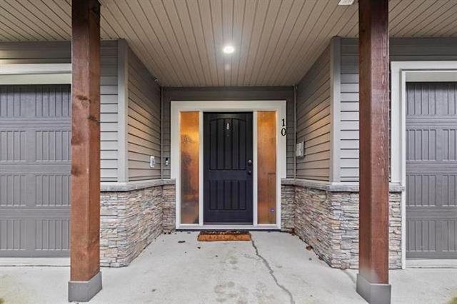 1609-agassiz-rosedale-no-9-highway-agassiz-agassiz-02 at 10 - 1609 Agassiz-rosedale No 9 Highway, Agassiz