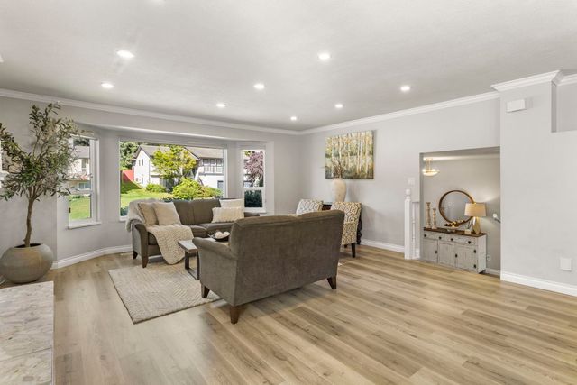 2335-harper-drive-abbotsford-east-abbotsford-05 at 2335 Harper Drive, Abbotsford East, Abbotsford