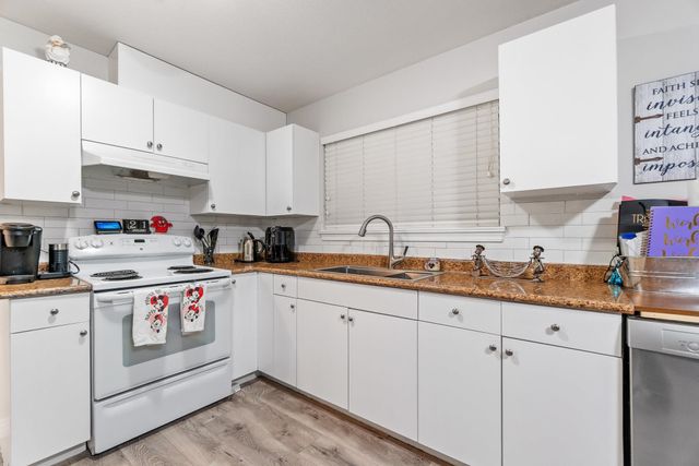 32448-abercrombie-place-mission-bc-mission-30 at 32448 Abercrombie Place, Mission BC, Mission