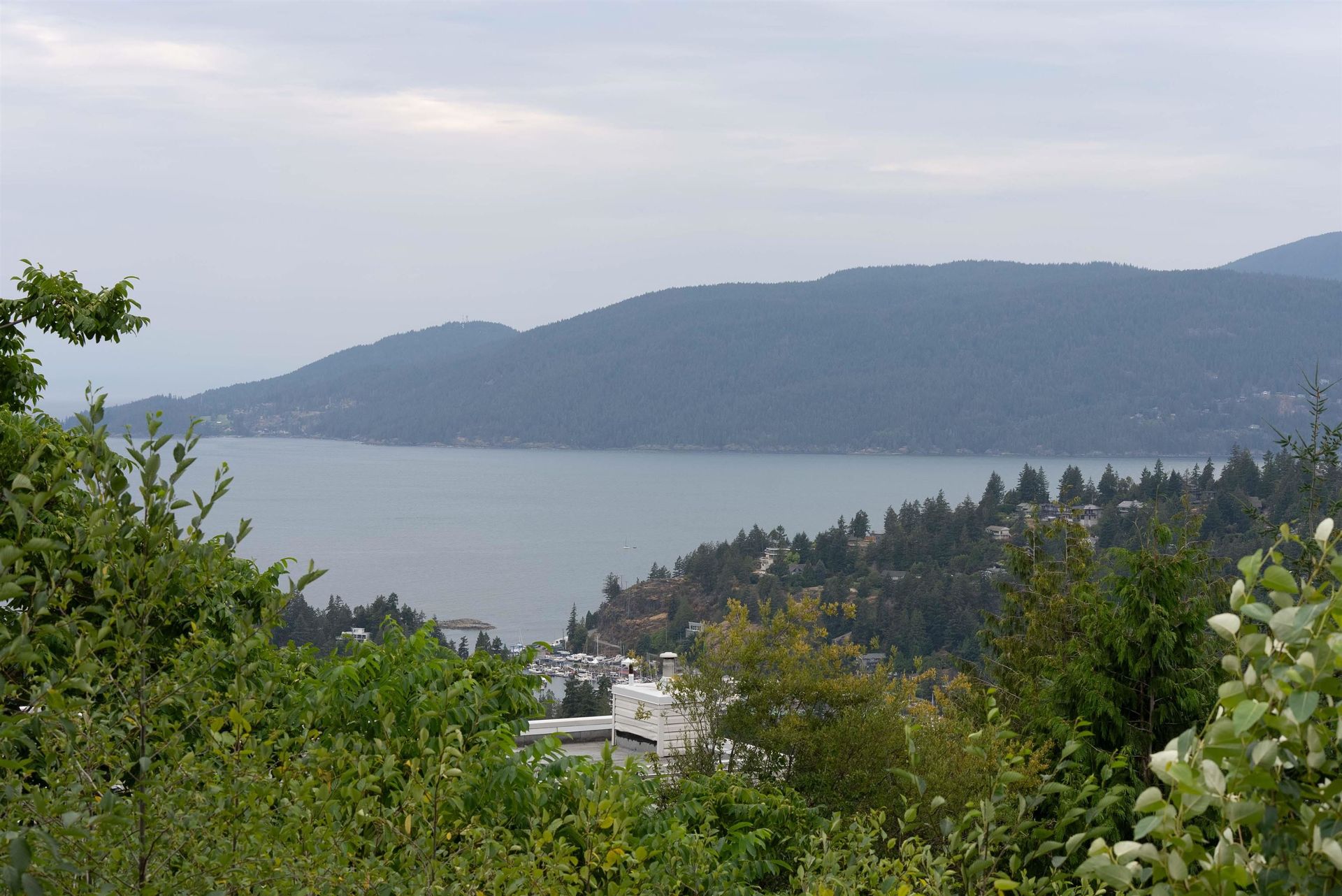 4783 Westwood Place, Cypress Park Estates, West Vancouver photo 6 4783 Westwood Place, Cypress Park Estates, West Vancouver photo 6