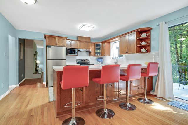 24240-113-avenue-cottonwood-mr-maple-ridge-08 at 24240 113 Avenue, Cottonwood MR, Maple Ridge