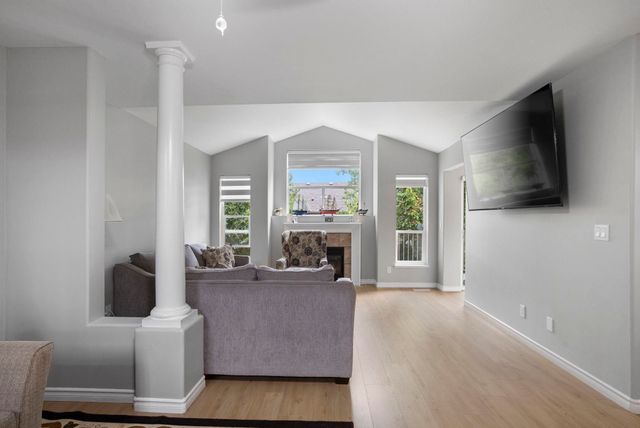 2525-yale-court-abbotsford-east-abbotsford-08 at 32 - 2525 Yale Court, Abbotsford East, Abbotsford