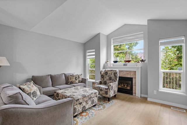 2525-yale-court-abbotsford-east-abbotsford-12 at 32 - 2525 Yale Court, Abbotsford East, Abbotsford