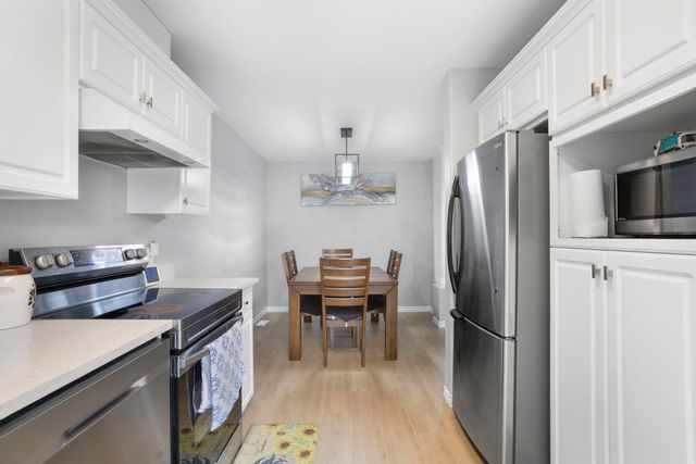 2525-yale-court-abbotsford-east-abbotsford-15 at 32 - 2525 Yale Court, Abbotsford East, Abbotsford