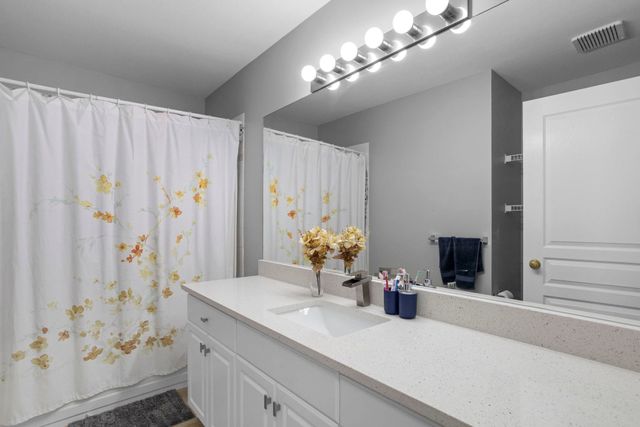 2525-yale-court-abbotsford-east-abbotsford-27 at 32 - 2525 Yale Court, Abbotsford East, Abbotsford