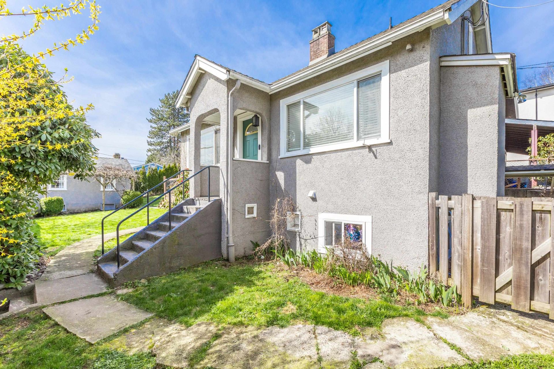 33479 5 Avenue, Mission BC, Mission photo number 1