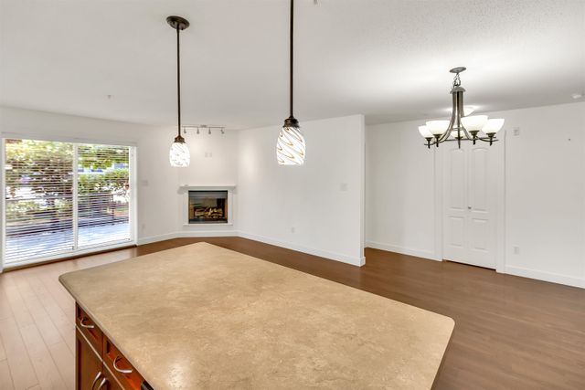 2038-sandalwood-crescent-central-abbotsford-abbotsford-08 at 108 - 2038 Sandalwood Crescent, Central Abbotsford, Abbotsford