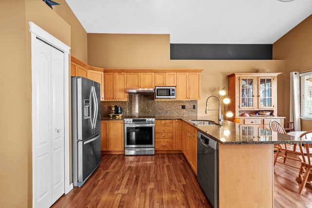 23649-kanaka-way-cottonwood-mr-maple-ridge-11 at 23649 Kanaka Way, Cottonwood MR, Maple Ridge