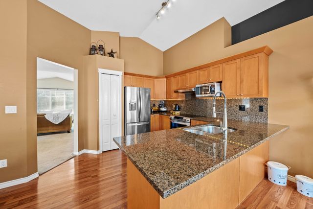 23649-kanaka-way-cottonwood-mr-maple-ridge-13 at 23649 Kanaka Way, Cottonwood MR, Maple Ridge