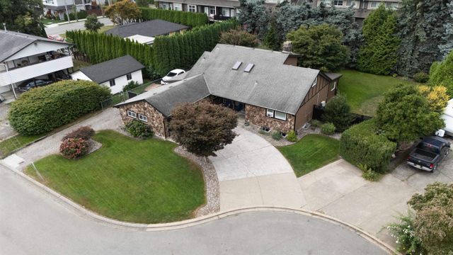 1752-cedar-place-agassiz-agassiz-02 at 1752 Cedar Place, Agassiz