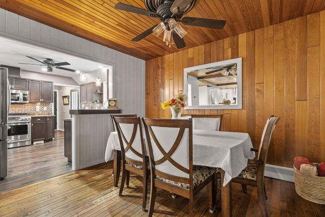 1752-cedar-place-agassiz-agassiz-10 at 1752 Cedar Place, Agassiz