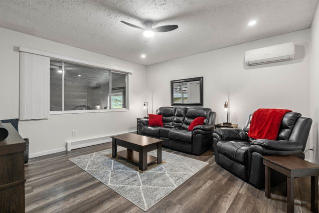 1752-cedar-place-agassiz-agassiz-15 at 1752 Cedar Place, Agassiz