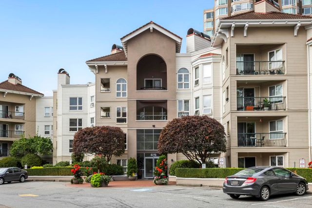 3172-gladwin-road-central-abbotsford-abbotsford-01 at 201 - 3172 Gladwin Road, Central Abbotsford, Abbotsford