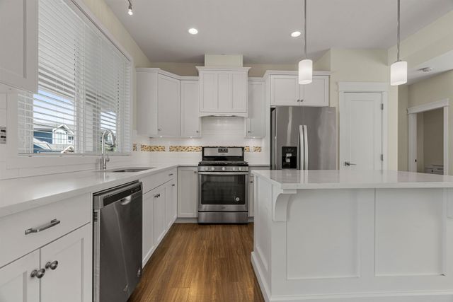 50634-ledgestone-place-eastern-hillsides-chilliwack-06 at 18 - 50634 Ledgestone Place, Eastern Hillsides, Chilliwack