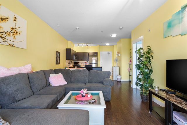 33539-holland-avenue-central-abbotsford-abbotsford-11 at 203 - 33539 Holland Avenue, Central Abbotsford, Abbotsford