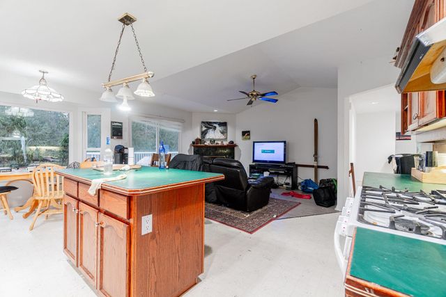 9540-woodward-street-mission-west-mission-13 at 9540 Woodward Street, Mission-West, Mission