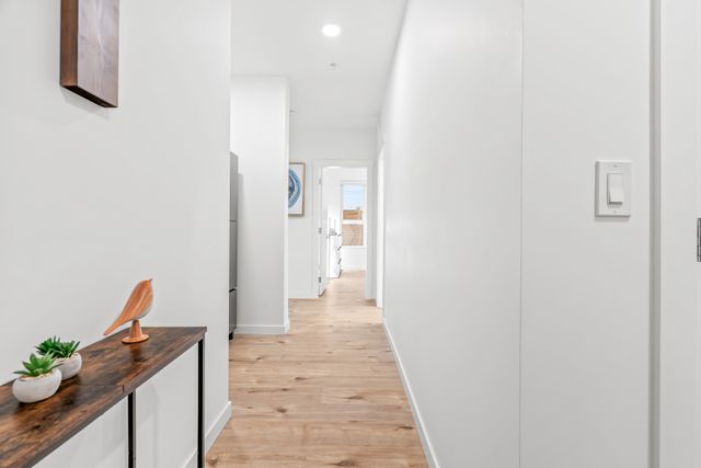 mls-20 at 502 - 3182 Gladwin Road, Central Abbotsford, Abbotsford