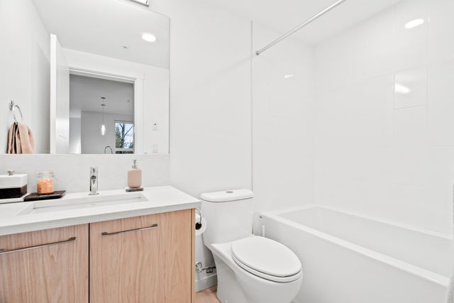 mls-36 at 502 - 3182 Gladwin Road, Central Abbotsford, Abbotsford