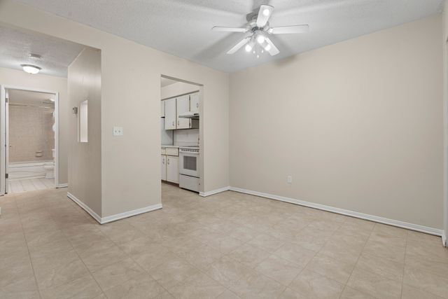 mls-8 at 1012 - 34909 Old Yale Road, Abbotsford East, Abbotsford