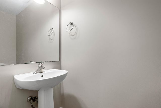 46832-hudson-road-promontory-sardis-28 at 19 - 46832 Hudson Road, Promontory, Sardis