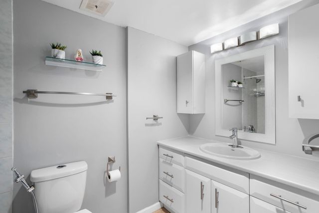 3737-bartlett-court-sullivan-heights-burnaby-north-19 at 1605 - 3737 Bartlett Court, Sullivan Heights, Burnaby North